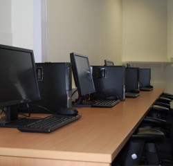 Small computer setup in school