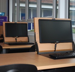 Dell Versatile Flip Screen Desk
