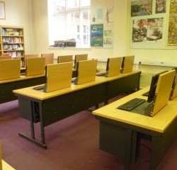 All screens in use in versatile flip screen desk classroom